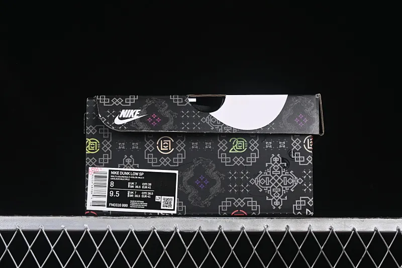 All categories Nk SB Dunk series Nk SB Dunk Low low-top sneakers K version Clot x Dunk Low "What The" joint model Yuanyang color SB low-top casual sneakers FN0316-999